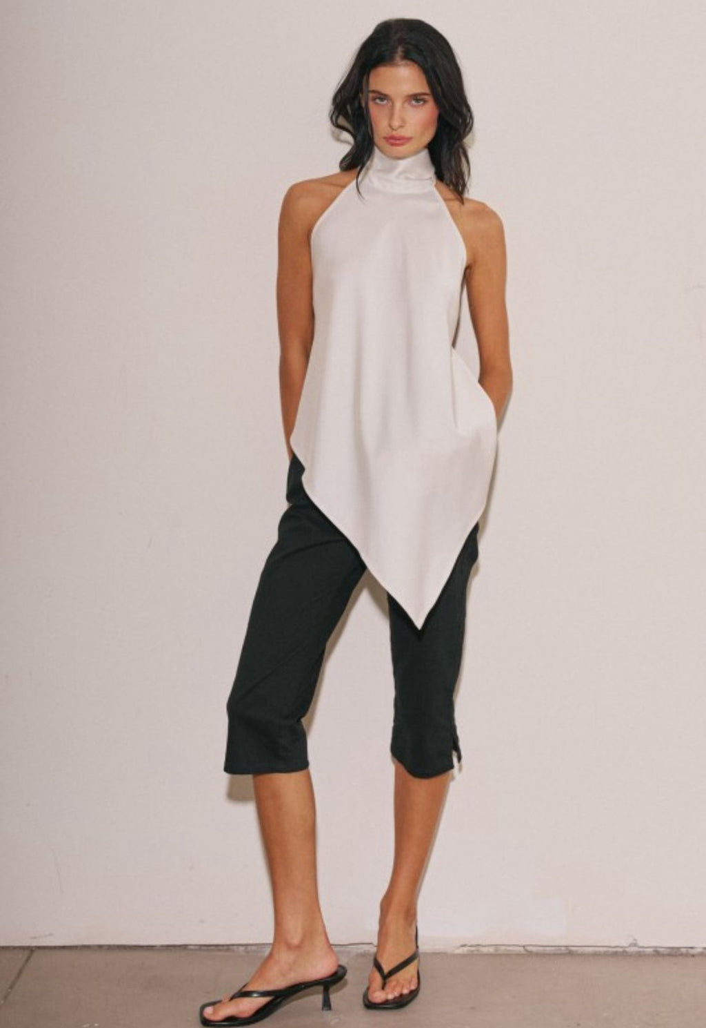 Vela Halter Top