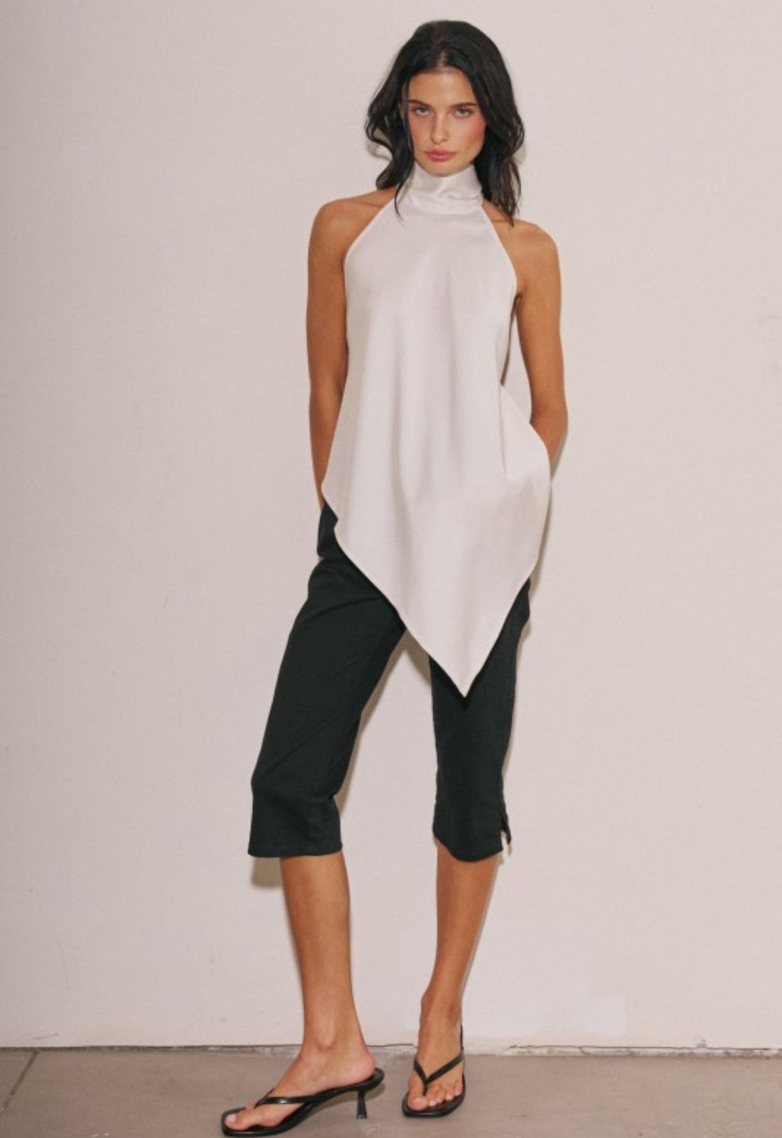 Vela Halter Top
